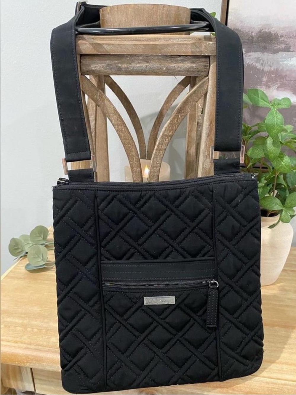 Vera Bradley black quilted hipster crossbody bag with adjustable strap